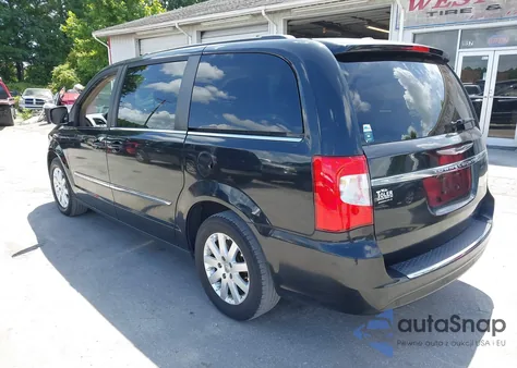 2013 Chrysler Town & Country Touring from USA, damaged, VIN 2C4RC1BG2DR508500